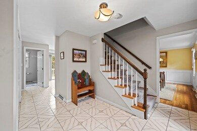 80 Magee Ave, Stoughton, MA 02072 - photo 6