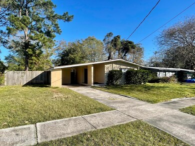 7441 Strato Rd, Jacksonville, FL 32210 - photo 4