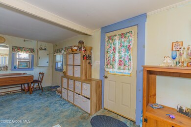 8 Cuthbert St, Schenectady, NY 12302 - photo 7