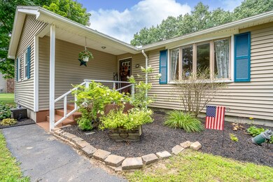 58 Line St, Southampton, MA 01073 - photo 4