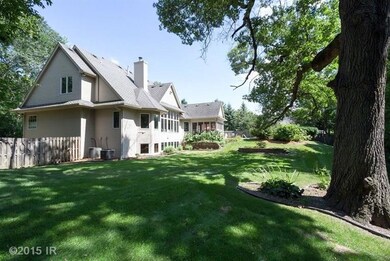 3730 Southern Hills Dr, Des Moines, IA 50321 - photo 4