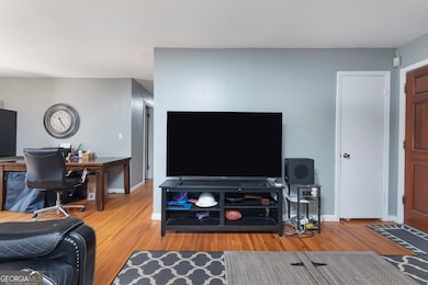 761 Robert e Lee Pkwy, Jonesboro, GA 30238 - photo 7