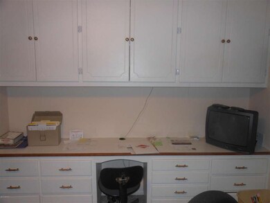 OFFICE AREA