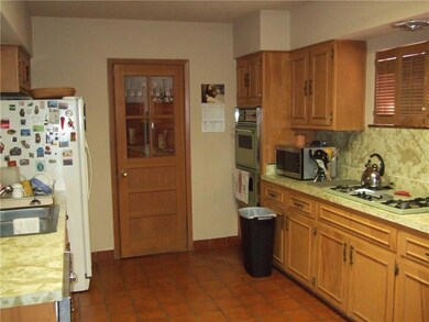 7302 Cuba Dr, El Paso, TX 79915 - photo 5