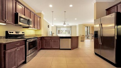 Kitchen  (1)