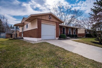 4874ColonelPerryDr-2