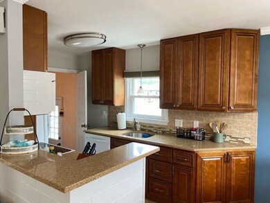 1540 Crestwood Rd, Bethlehem, PA 18018 - photo 5