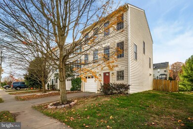 46581 Riverwood Terrace, Sterling, VA 20165 - photo 3