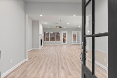 1006 Garrett Dr, Magnolia, TX 77354 - photo 5