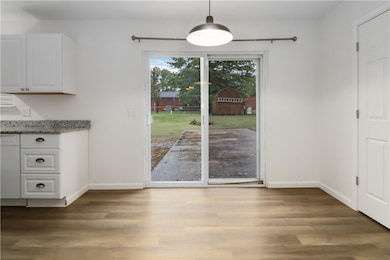 904 4th Ave SW, Gravette, AR 72736 - photo 4