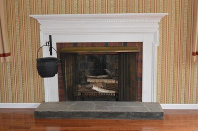 85 Elm Arch Way, Falmouth, MA 02540 - photo 5