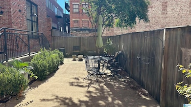 28 Monroe St unit 202, Montgomery, AL 36104 - photo 2