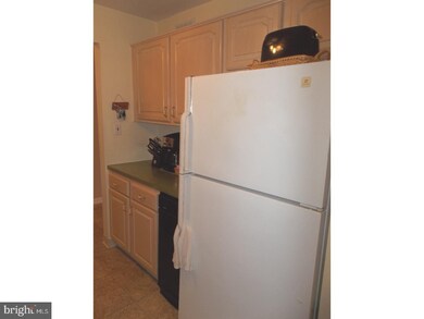 7 Samuel Adams Bldg, Blackwood, NJ 08012 - photo 5