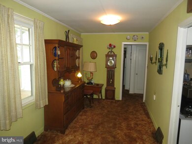 3208 Greencastle Rd, Burtonsville, MD 20866 - photo 3