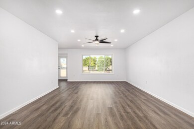 9602 W Appaloosa Dr, Sun City, AZ 85373 - photo 7