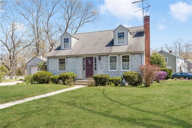 10 Enfield Rd, Warwick, RI 02886 - photo 2
