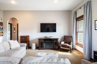 4615 SE Powers Dr, Runnells, IA 50237 - photo 6