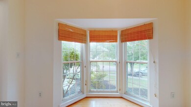 12906 Barleycorn Terrace, Germantown, MD 20874 - photo 5