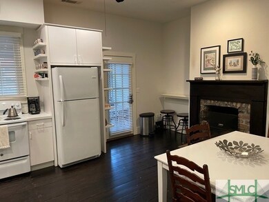 520 E Taylor St, Savannah, GA 31401 - photo 5