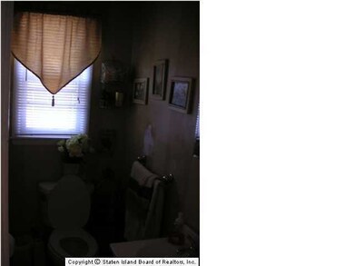 138 Buffalo St, Staten Island, NY 10306 - photo 7
