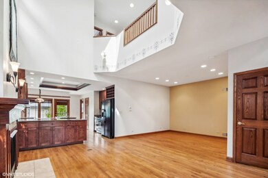 230 N Addison Ave, Elmhurst, IL 60126 - photo 7