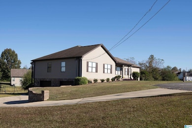 924 6th Way, Pleasant Grove, AL 35127 - photo 4