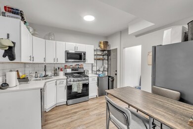 195 N St unit 2, Boston, MA 02127 - photo 2