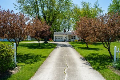 9490 County Road 33a, Wapakoneta, OH 45895 - photo 2