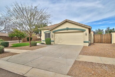 Front_of_Home_1