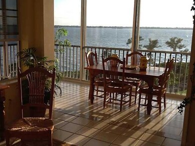 Den/Family/Great Room. FOR ENTERTAINING, AND CASUA