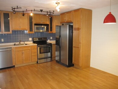 Sagamore Place Condominiums unit 314, Quincy, MA 02171 - photo 4