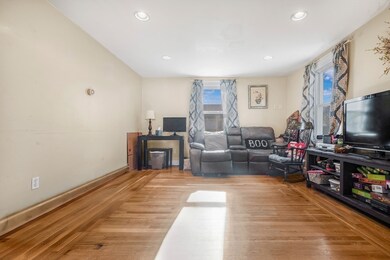 85 Forbes St, Riverside, RI 02915 - photo 5