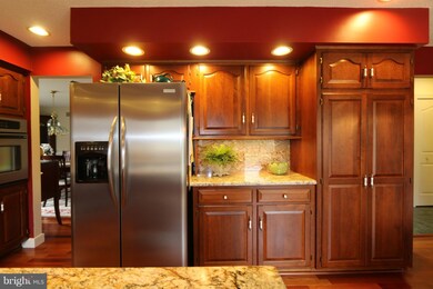 11116 Parkwood Dr, Hagerstown, MD 21742 - photo 7