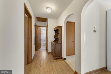 201 W Elm St, Palmyra, PA 17078 - photo 6