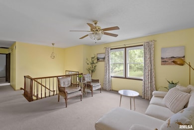 2904 E 39th St, Davenport, IA 52807 - photo 6