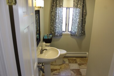 35 Lynn St, Lawrence, MA 01843 - photo 7