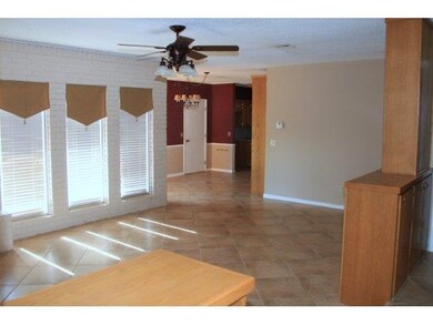 2in Blinds, 18in Tiles