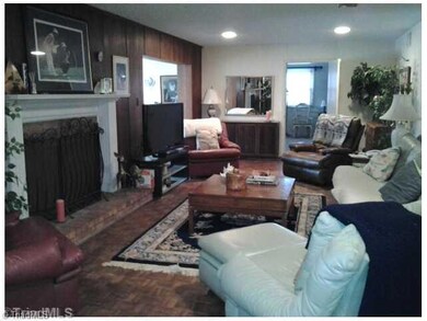 6416 Sable Ln, Greensboro, NC 27406 - photo 7