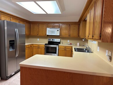 1458 Rudolph Rd, Tomball, TX 77375 - photo 4