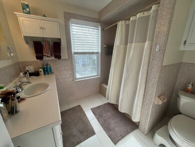 182 Robbins St unit 1, Waltham, MA 02453 - photo 6