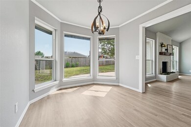 1211 Castle Creek St, Shawnee, OK 74804 - photo 4