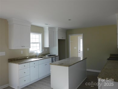 216 Mcclain St unit 5, York, SC 29745 - photo 6