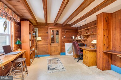 46 Sherrill Ln, Berkeley Springs, WV 25411 - photo 5