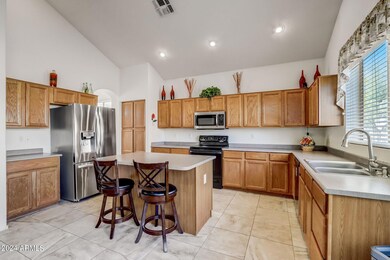 19-web-or-mls-W Hemlock Way-019