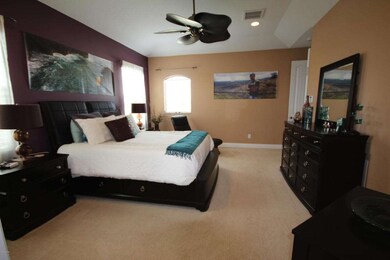 25 master bedroom
