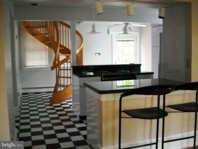 18 Grove St, Haddonfield, NJ 08033 - photo 4