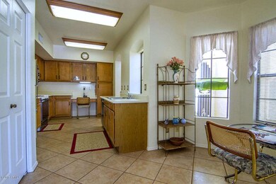 2312 W Comstock Dr, Chandler, AZ 85224 - photo 7