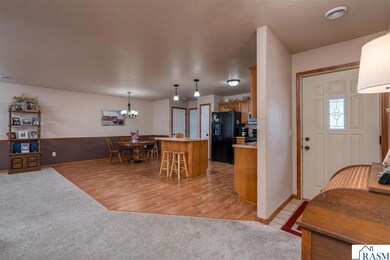 108 Palmer Path, Mankato, MN 56001 - photo 2