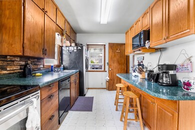 535 W Menasha Ave, Whitelaw, WI 54247 - photo 7