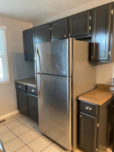 24 Lillian St, Ludlow, MA 01056 - photo 4